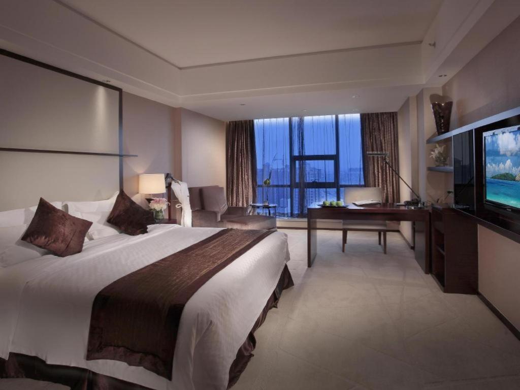 White Swan Hotel Changsha Exterior photo
